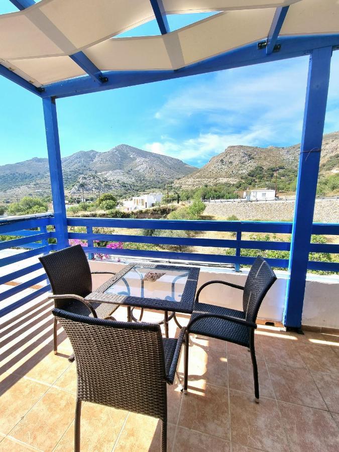 Zafeiris Apartments Livadia  Eksteriør bilde