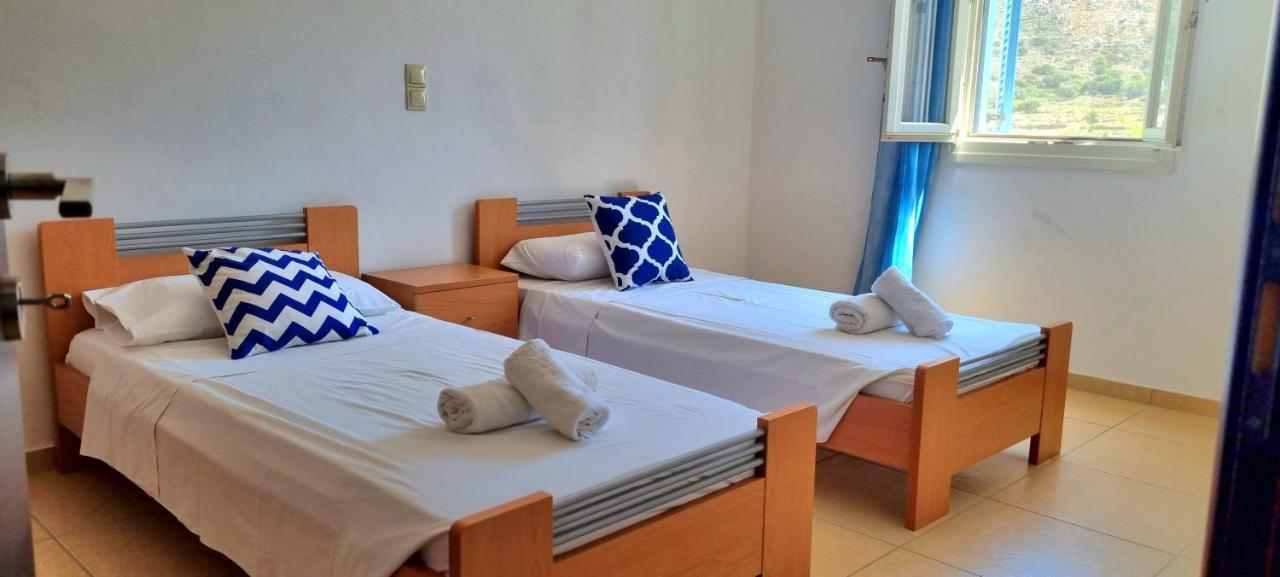 Zafeiris Apartments Livadia  Eksteriør bilde